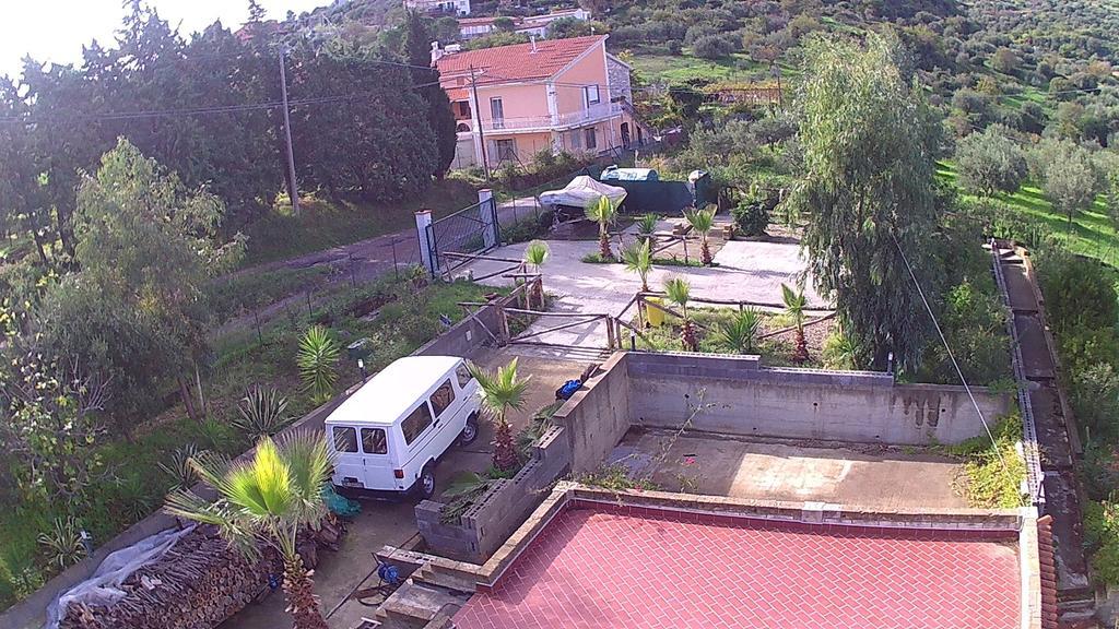 B&B Villa Zia Febronia Patti Kültér fotó