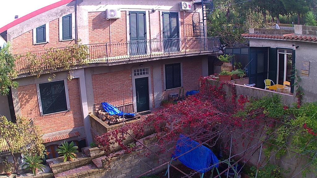 B&B Villa Zia Febronia Patti Kültér fotó
