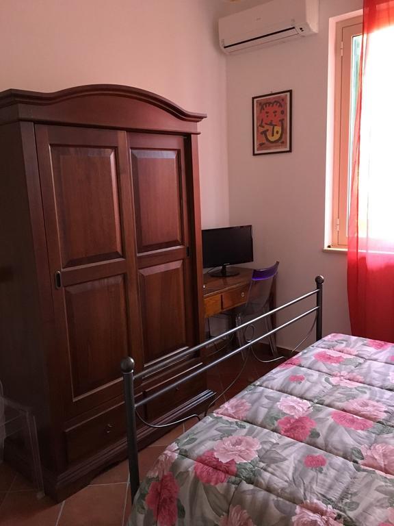 B&B Villa Zia Febronia Patti Kültér fotó
